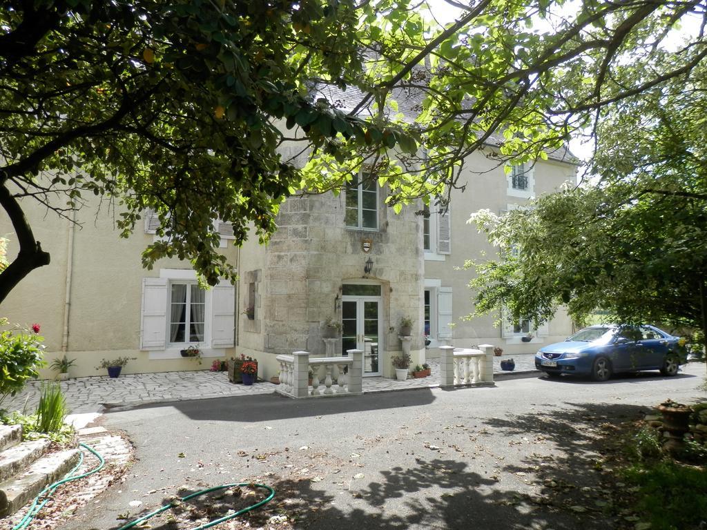 Ardilleux 샤토 아르디유 B&B 외부 사진