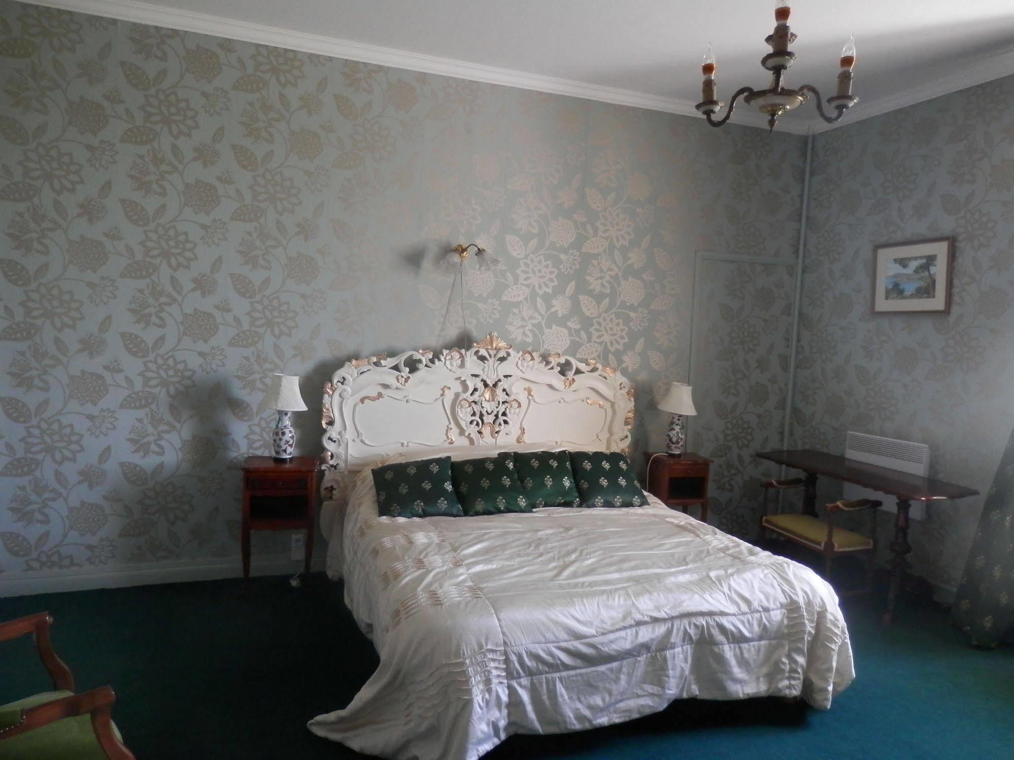 Ardilleux 샤토 아르디유 B&B 외부 사진