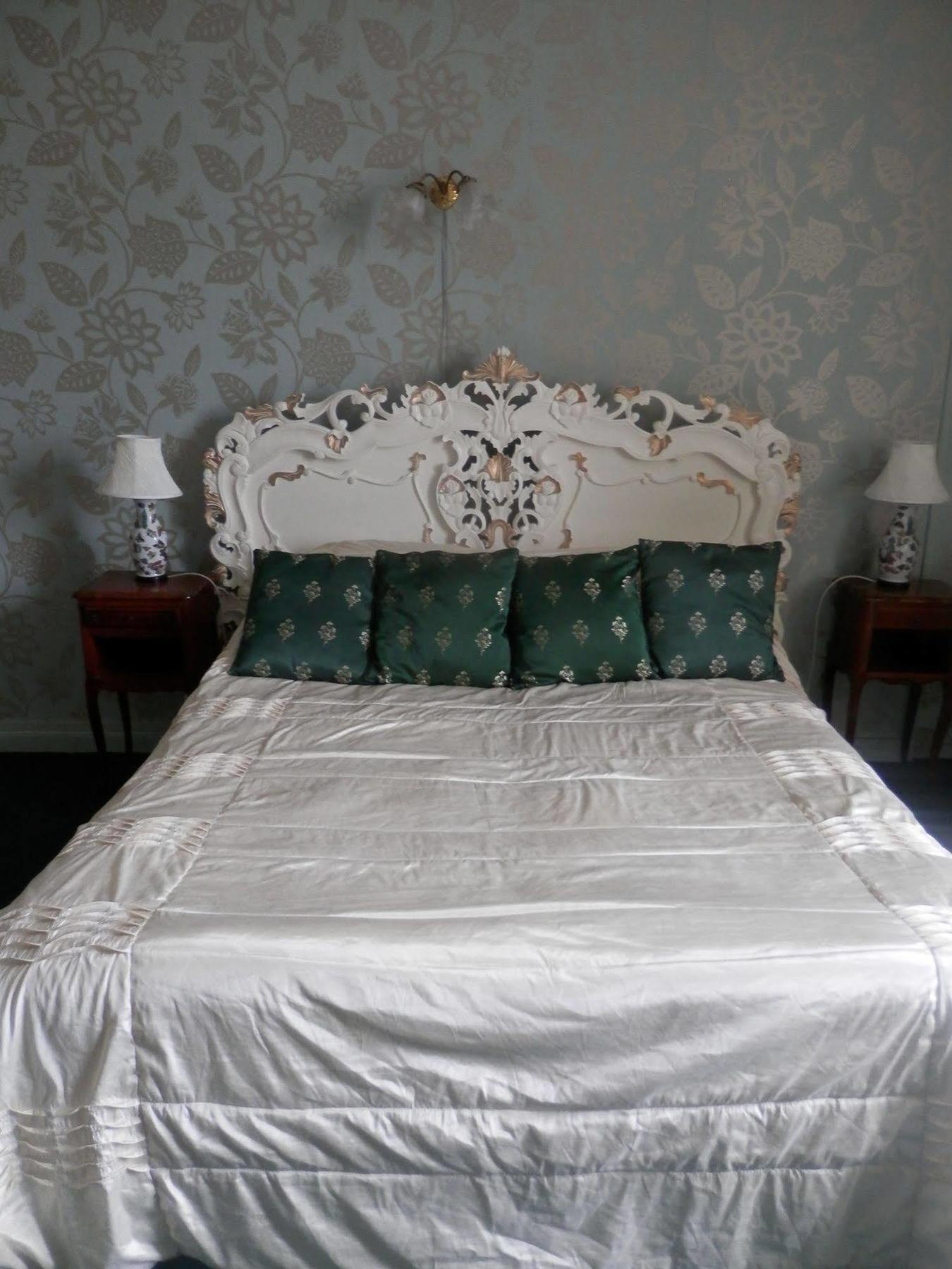 Ardilleux 샤토 아르디유 B&B 외부 사진
